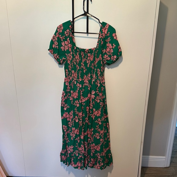 J. Crew Dresses & Skirts - J CREW Floral Green Dress